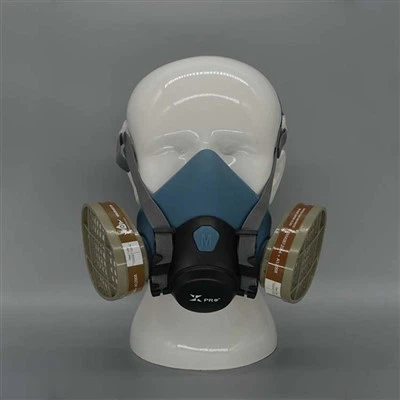 Respirator s filterom za pola lica